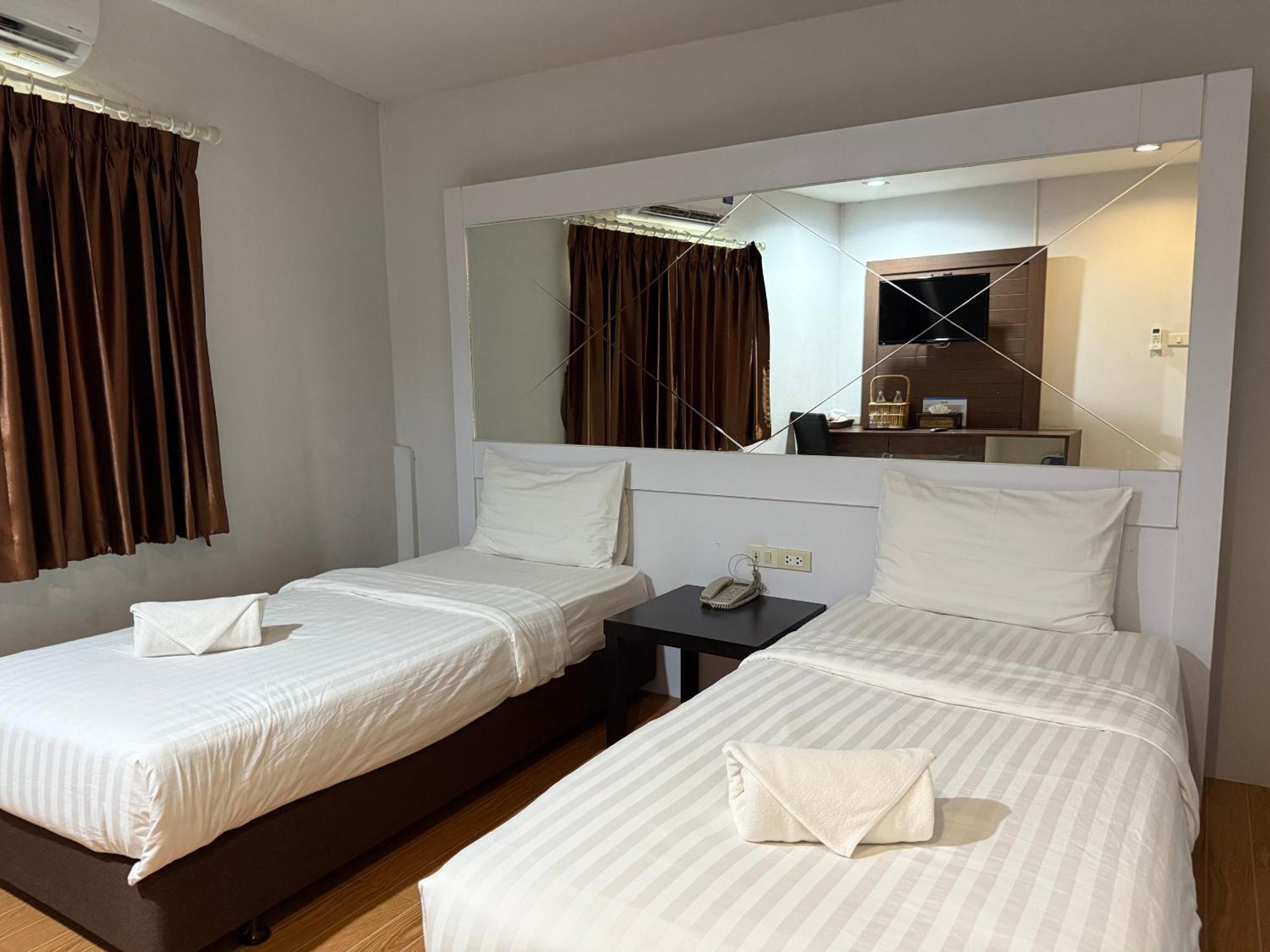 Bed By Cruise Hotel At Samakkhi-Tivanont Nonthaburi Eksteriør billede