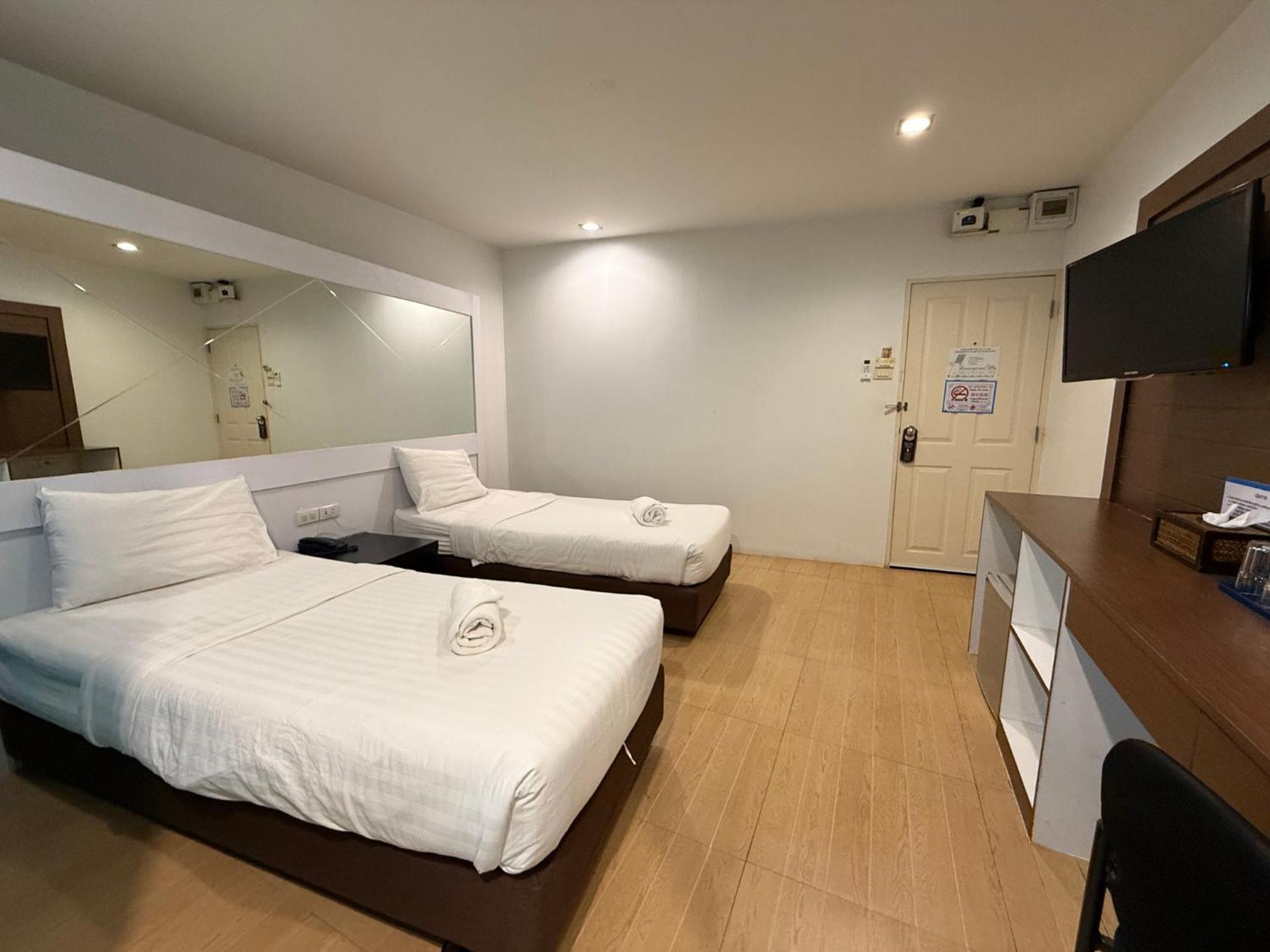 Bed By Cruise Hotel At Samakkhi-Tivanont Nonthaburi Eksteriør billede
