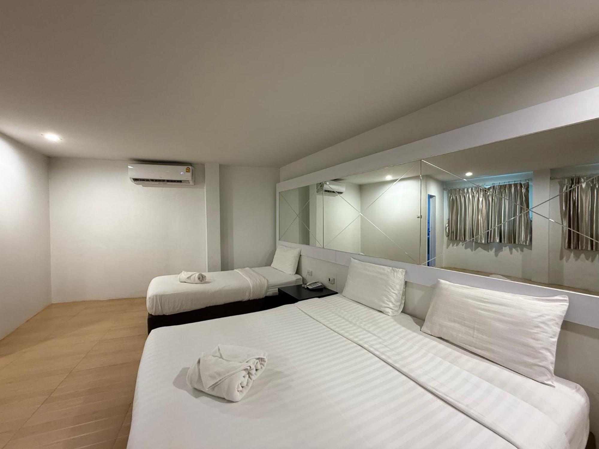 Bed By Cruise Hotel At Samakkhi-Tivanont Nonthaburi Eksteriør billede